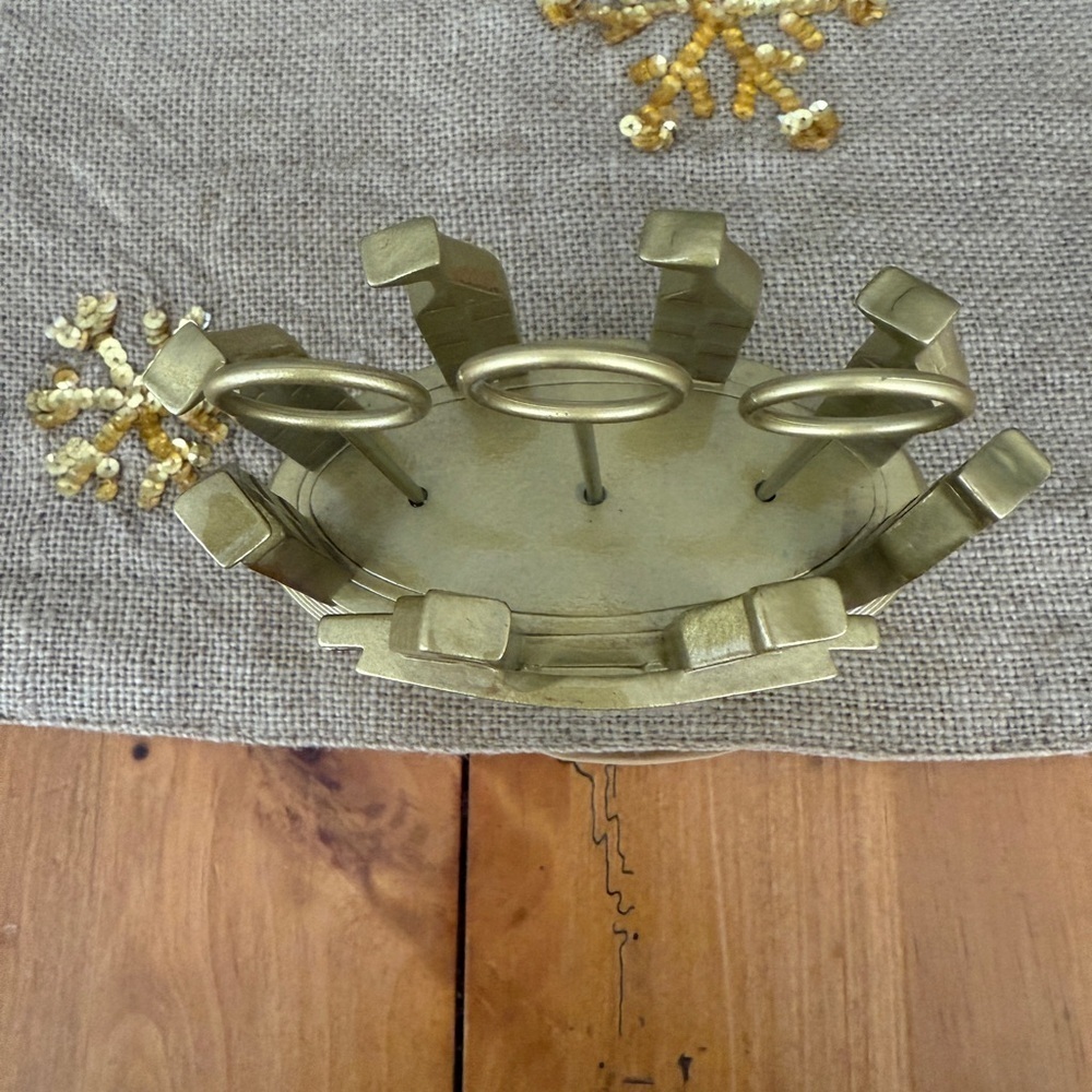 Harry Potter™ Quidditch™ Pitch Perpetual Calendar for Office/Home. NEW - Picture 7 of 13